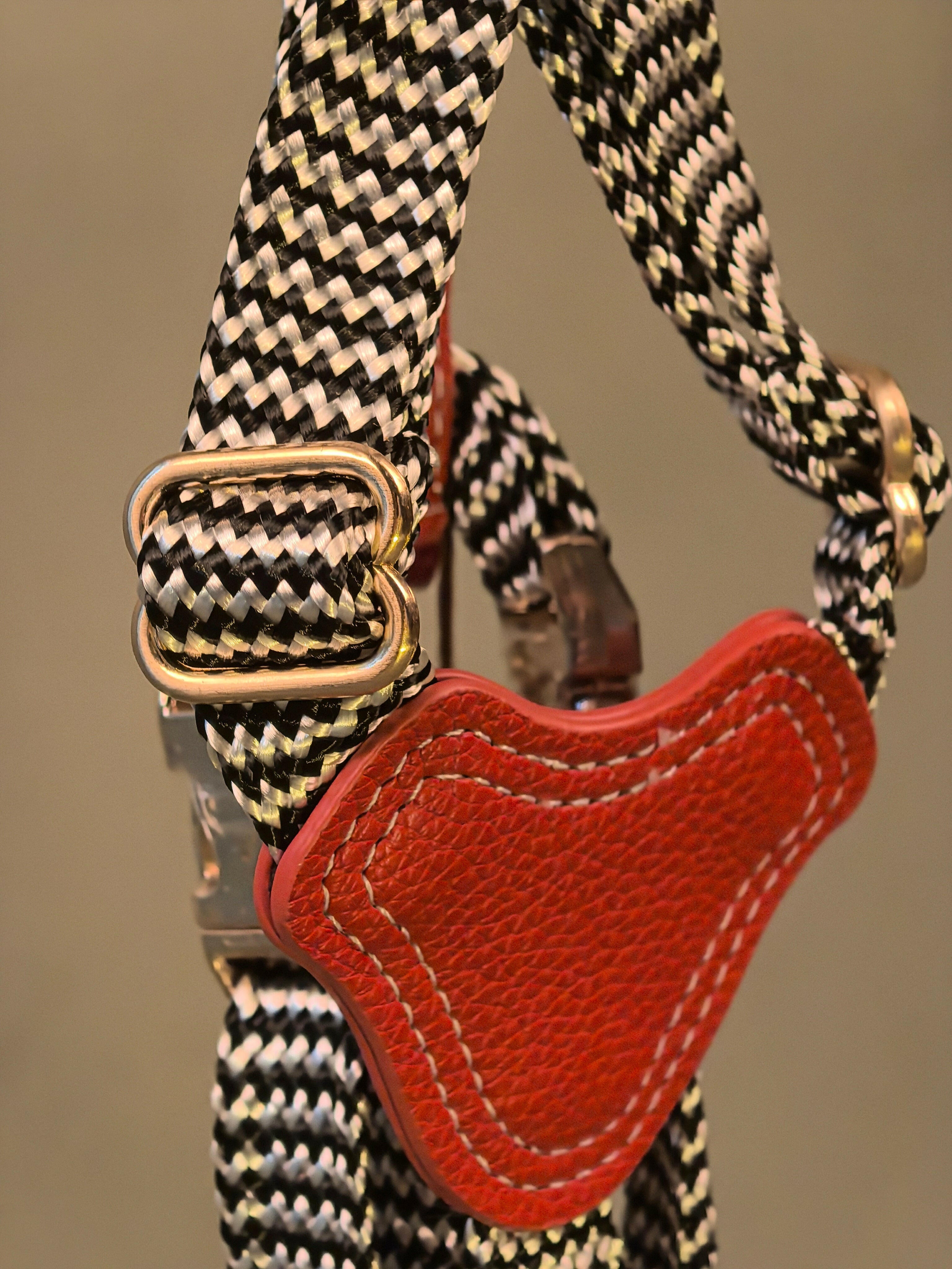 GLORIA HARNESS - MAROON - PetLiveliest - PetLiveliest