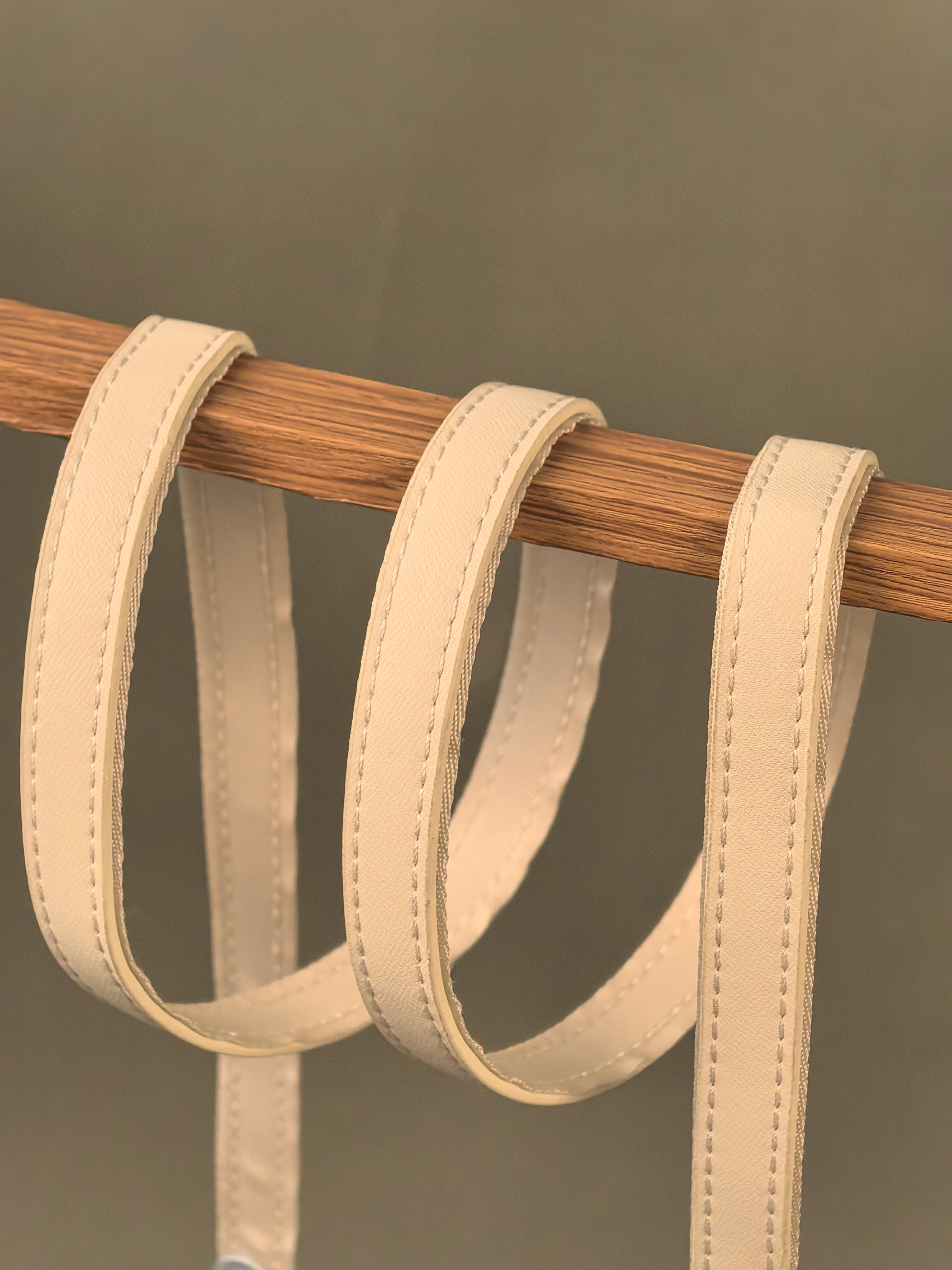 GUBERNACULUM LEASH - JET BLACK/WHITE - PetLiveliest - PetLiveliest