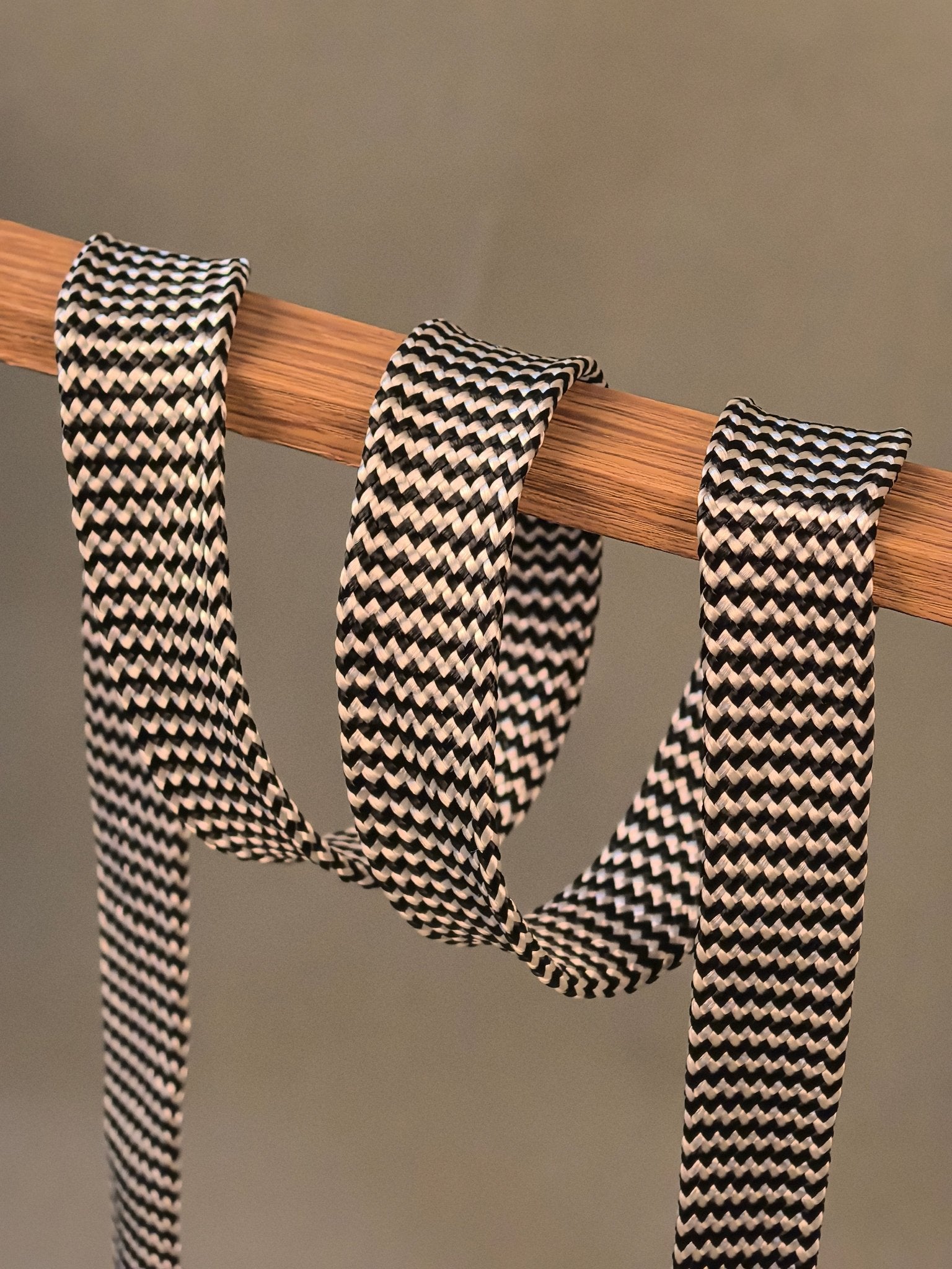 GRATIA LEASH - ROYAL BLUE - PetLiveliest - PetLiveliest